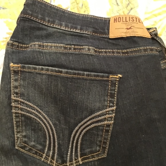 Hollister Dark wash Skinny Jeans