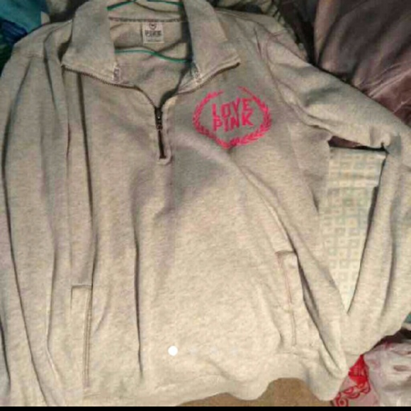 VS half zip