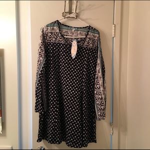 NWT J Gee longsleeve bohemian style dress