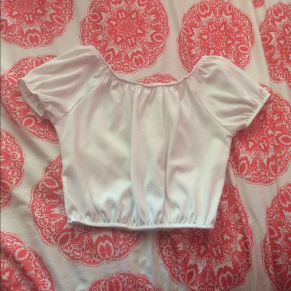 Off The Shoulder White Top (and tropical headband)