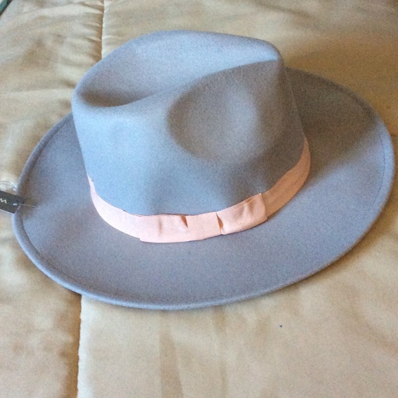 NWT felt gray fedora with pink ribbon - Picture 2 of 3