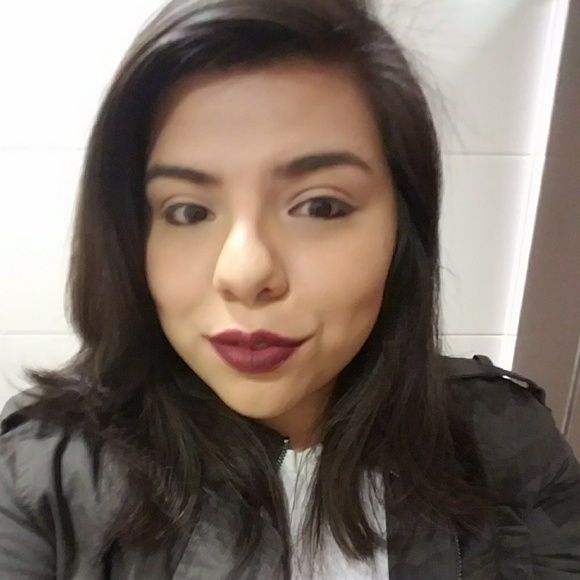 Meet your Posher, Marie - Picture 5 of 5