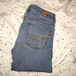 Light wash, skinny jegging