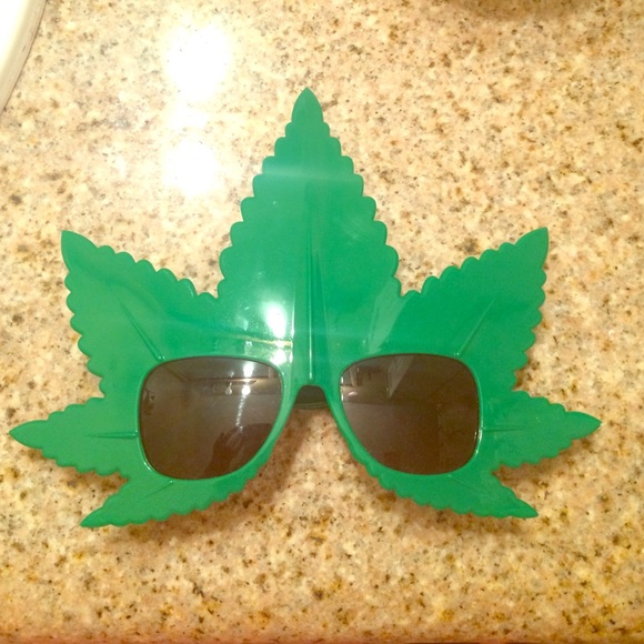 Marijuana glasses