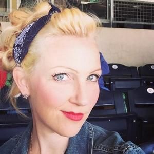 Meet your Posher, Wendy