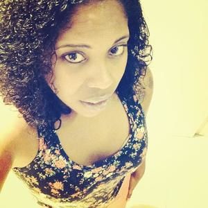 Meet your Posher, Vanessa