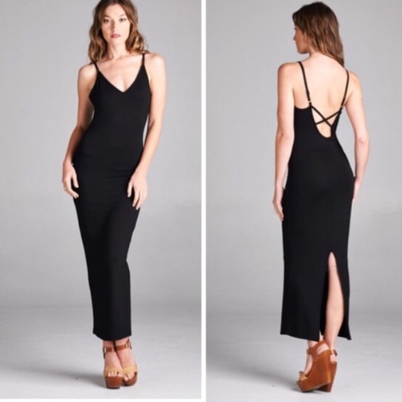 ⭐️ Black Criss Cross Maxi Dress