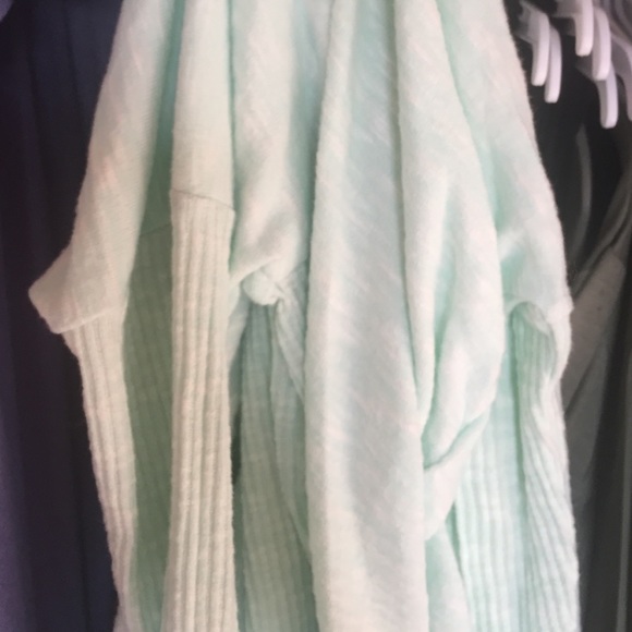 ☁️ Soft as a Cloud☁️Mint Green Cozy Sweater - Picture 4 of 4