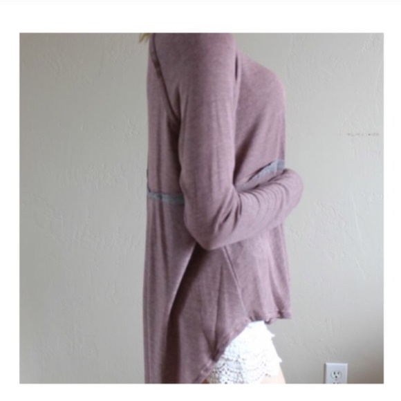 Last One • Honey Punch Raw Edge Long Sleeve Top - Picture 4 of 4