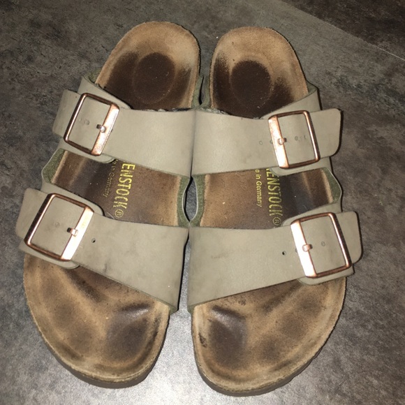 Women's Size 39 Birkenstock Green Sandals