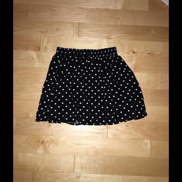 Forever 21 polka dot skirt