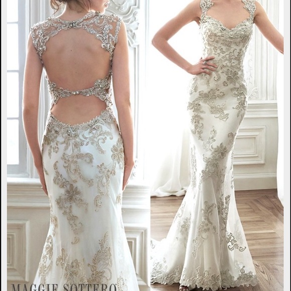 👀 FOUND 👀 Maggie Sotero Jade open back gown.