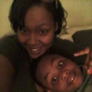 Meet your Posher, Chantilly