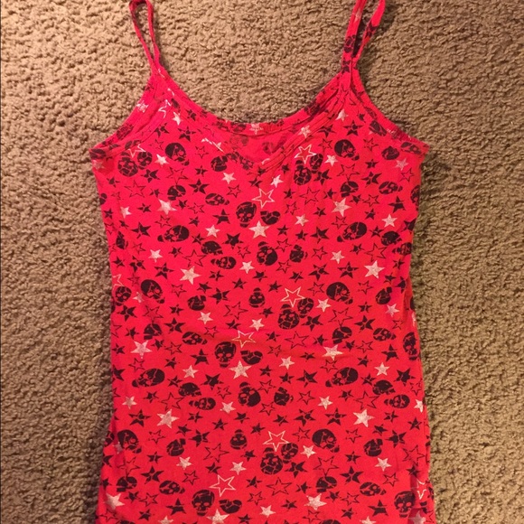 ❌SOLD➡️Ⓜ️Tank Top❌ - Picture 2 of 3