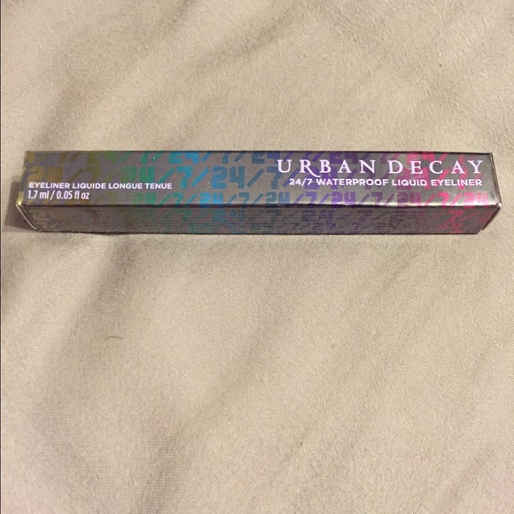 Urban Decay 24/7 waterproof liquid eyeliner NIB