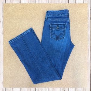 💕GAP Curvy Stretch Boot Jeans