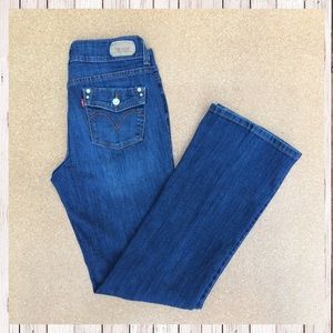 💕LEVI'S💕526 Slender Boot Jeans