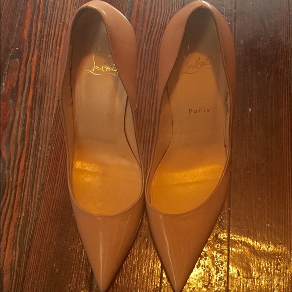 SOLD! Christian Louboutin So Kate Nude Size 39 - Picture 1 of 4