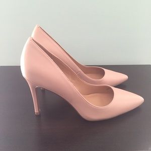Banana Republic Delphine Pump in Pinkbubble