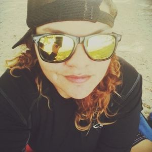 Meet your Posher, Jen jen