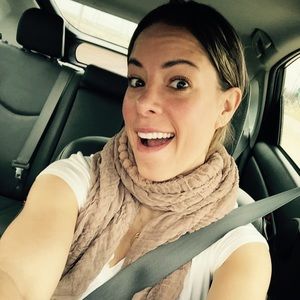 Meet your Posher, Marie