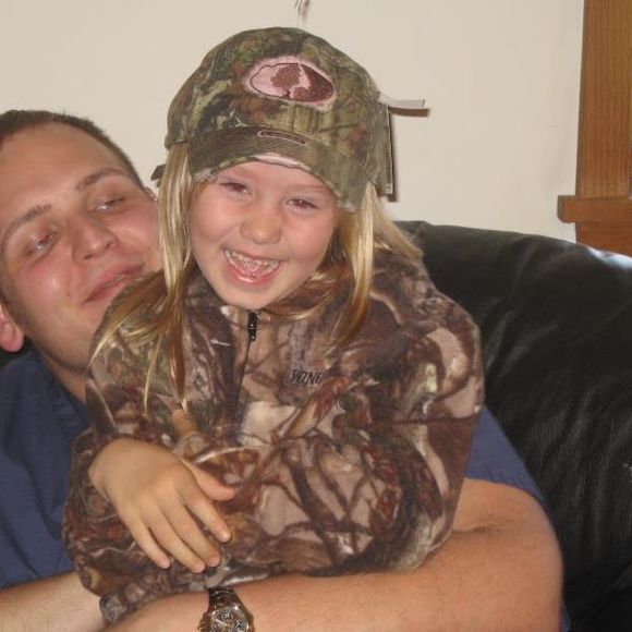 Meet your Posher, Nichole - Picture 1 of 1