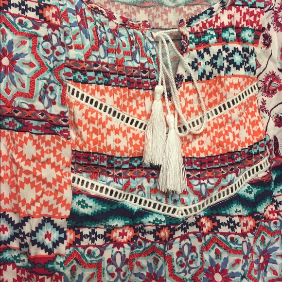 Pintuck peasant top - Picture 3 of 3