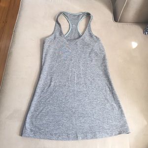 Lululemon "swiftly tech" racerback tank! Classic!