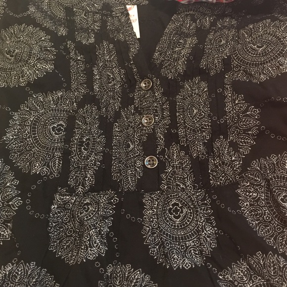 Peasant top bundle! - Picture 2 of 4