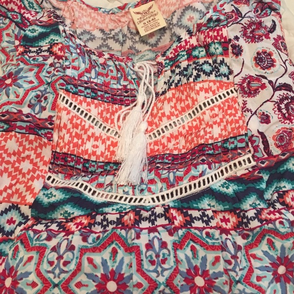 Peasant top bundle! - Picture 4 of 4