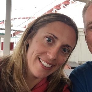 Meet your Posher, Laurie