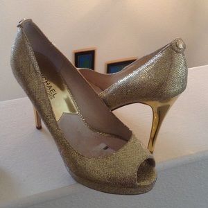 MK Pumps