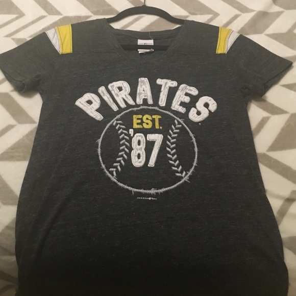 Pittsburgh Pirates Tee