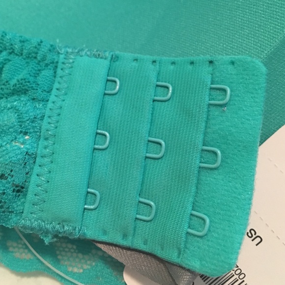 Teal scoop lace bralette - Picture 4 of 4