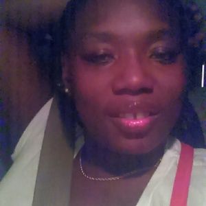 Meet your Posher, Marissa