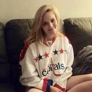 Meet your Posher, Abby