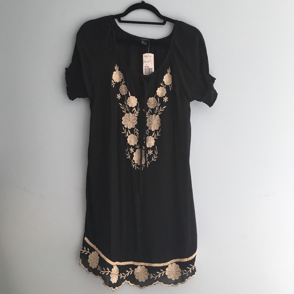 Forever 21 floral dress - Picture 1 of 3