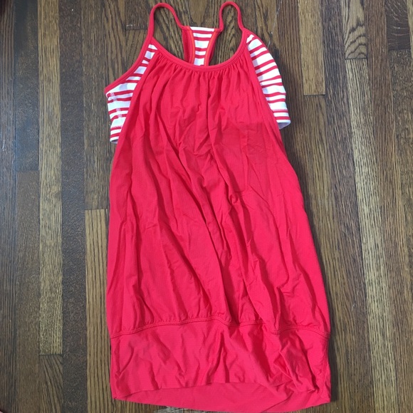 Lulu lemon bra top size 6