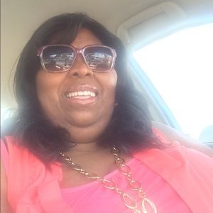 Meet your Posher, Charlene