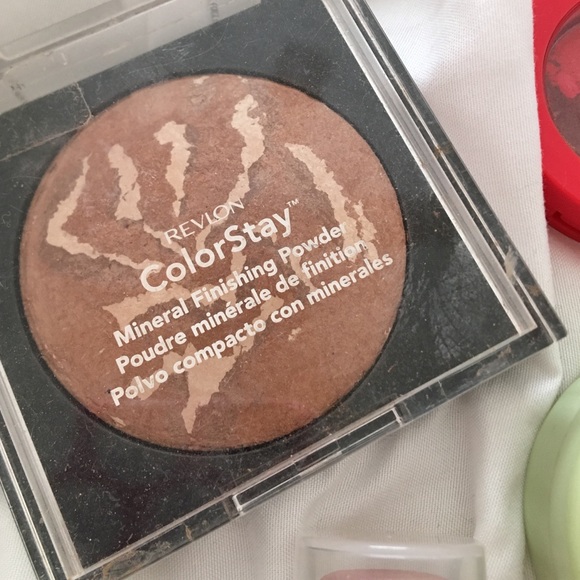 Makeup bundle - Picture 3 of 4