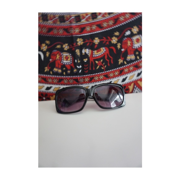 Cute black and silver glasses