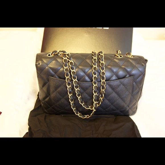 Chanel Classic Flap Bag in Jumbo Caviar gold chain - Picture 4 of 4