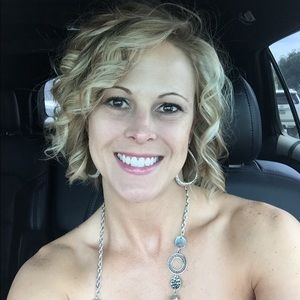 Meet your Posher, Sheri