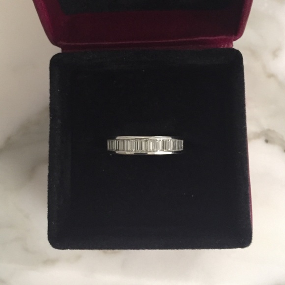 🎉Approx 1 CT Baguette Diamond Band
