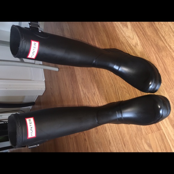 ☔️Original HUNTER TALL RAIN BOOTS, Size 6M☔️