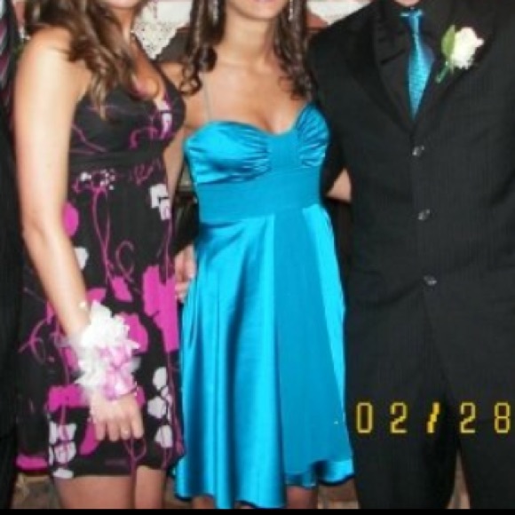 Cache Formal Dress - Picture 2 of 3