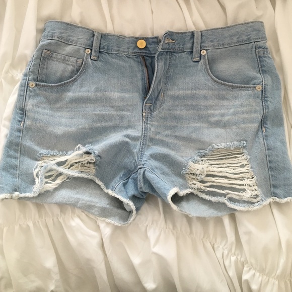 Boyfriend Jean shorts