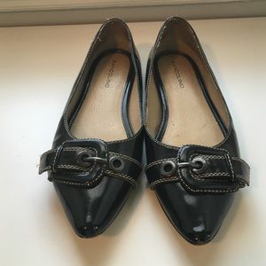 Bandolino Black Flats