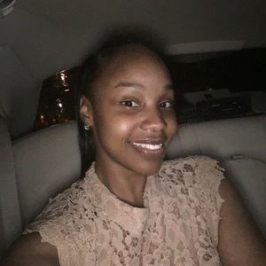 Meet your Posher, Tiffany