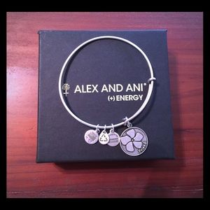 🖐🏻HOLD🖐🏻 Alex and Ani